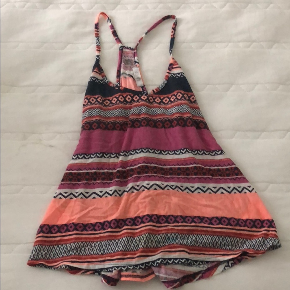 delia’s tank top